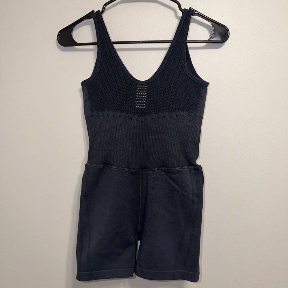 JoyLab Black Athletic Romper Size M Ribbed V Neck Activewear One Piece - Picture 6 of 6